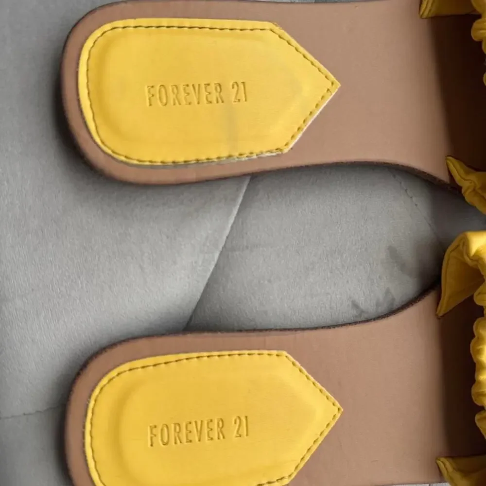Forever 21 yellow sandals size